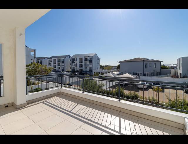 2 BEDROOM APARTMENT FOR SALE IN PARKLANDS